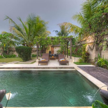 Villa Kami Ubud Exterior photo