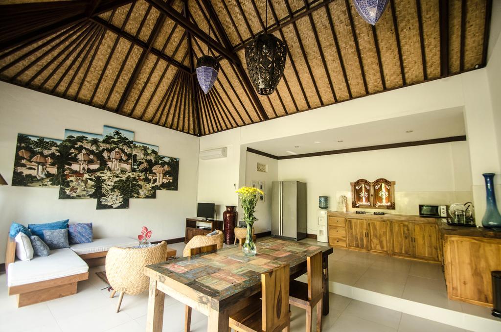Villa Kami Ubud Exterior photo