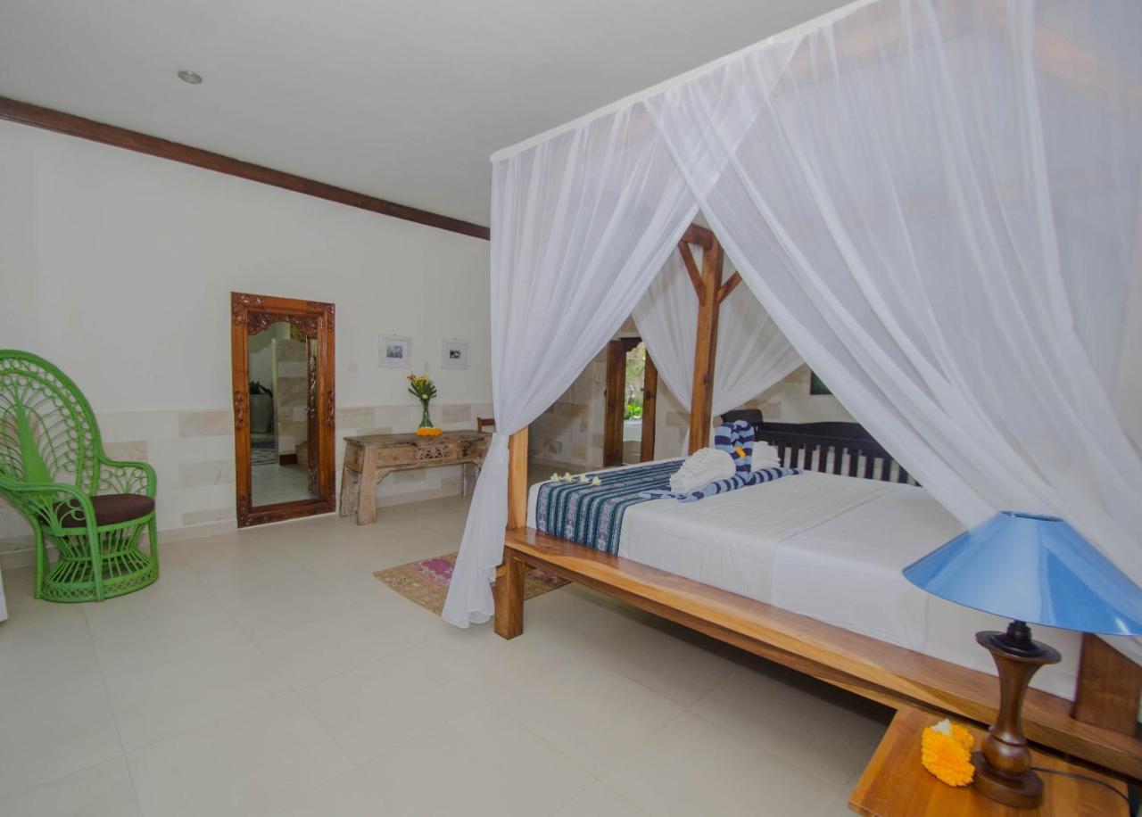 Villa Kami Ubud Exterior photo