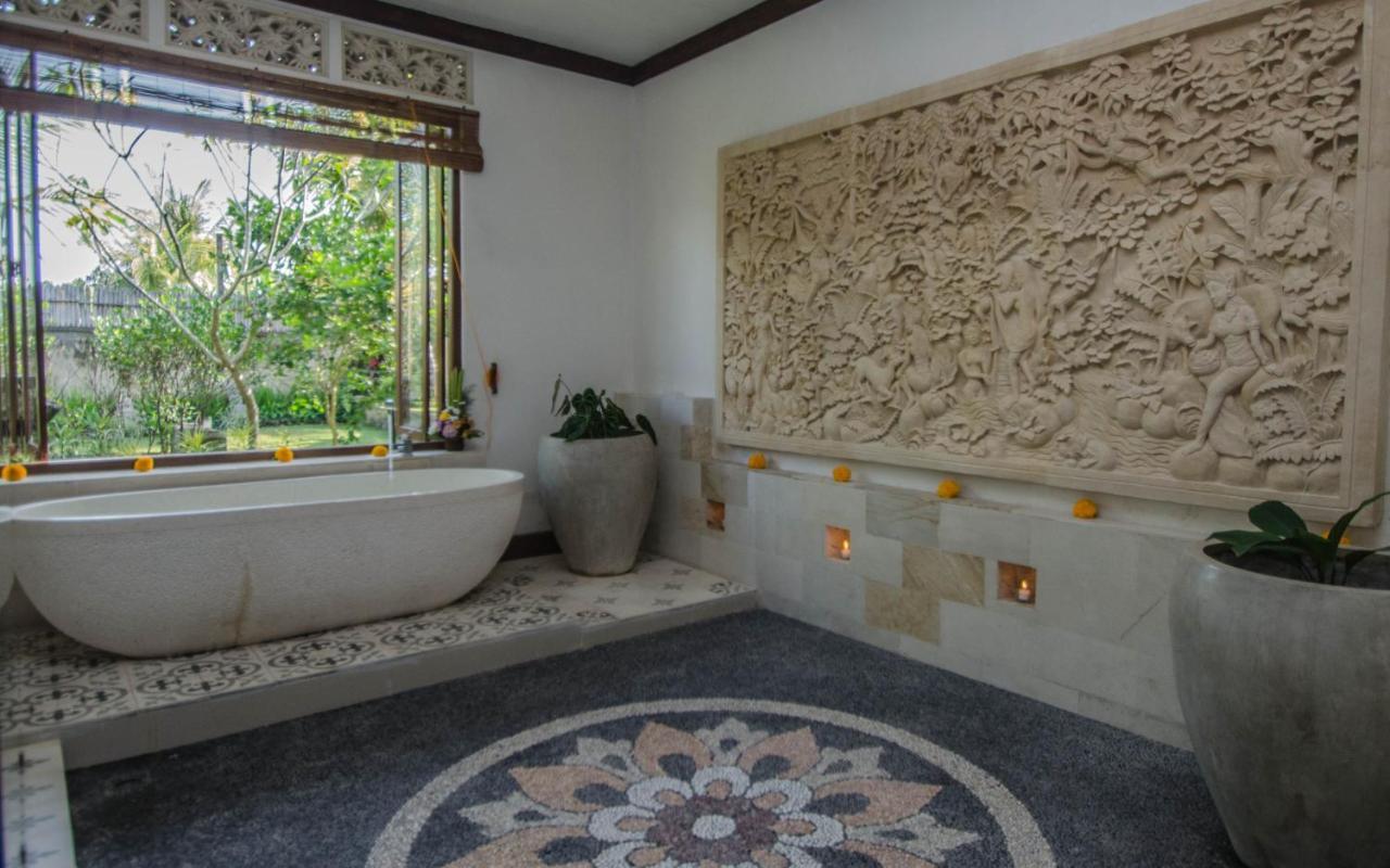 Villa Kami Ubud Exterior photo